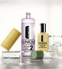 新年特惠风暴来袭 源头厂家化妆品低价批发火热进行中